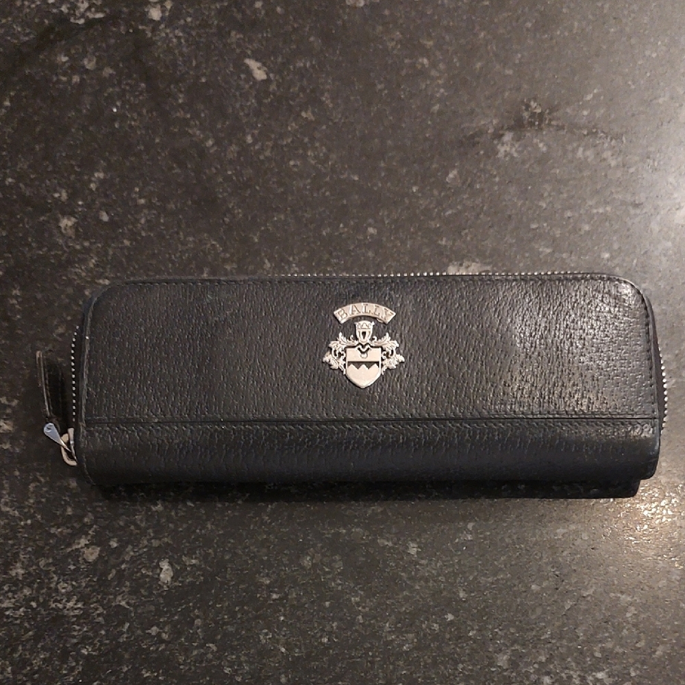 Bally Black Leather Zip Pouch-Used-Made In Italy